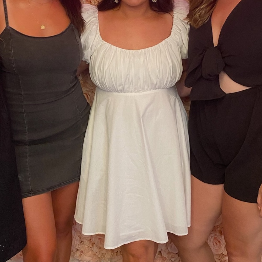 Abercrombie ruched puff sleeve mini dress